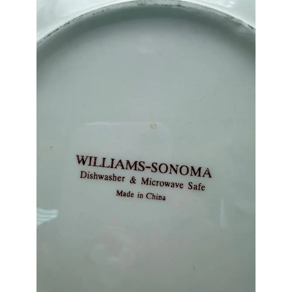 Williams Sonoma breakfast plate. No damage.